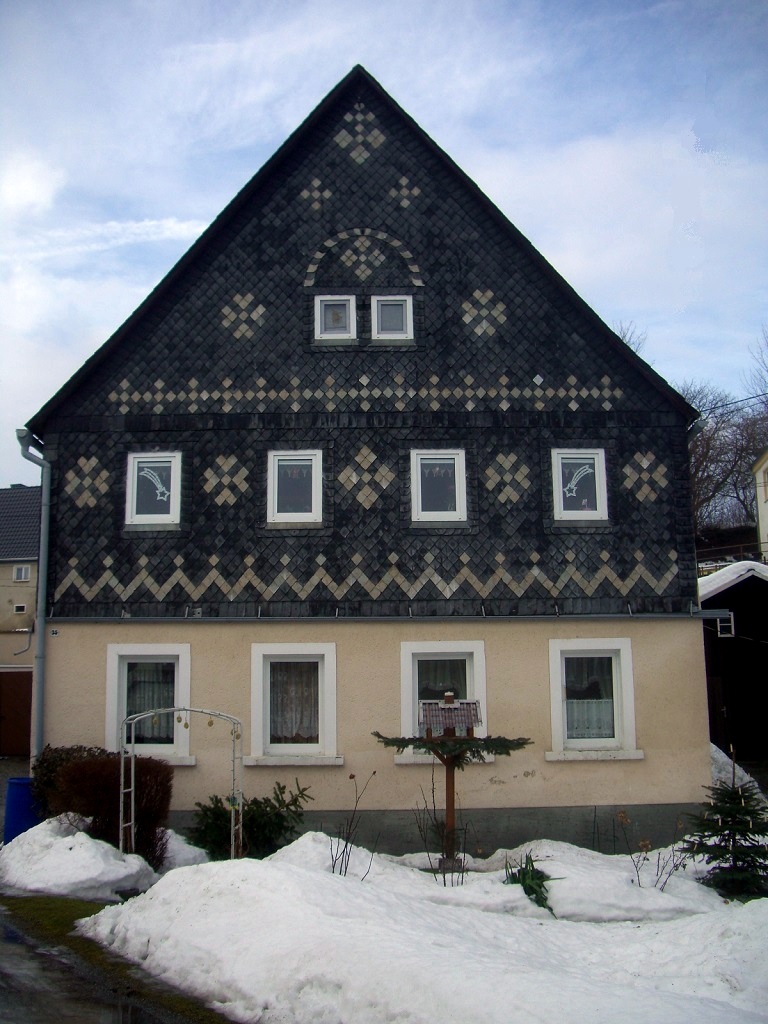 Meisterdach online Wohnhaus Großdrebnitz vor der Sanierung